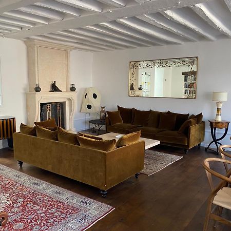 La Thebauderie Hotel Montfort l'Amaury Bagian luar foto